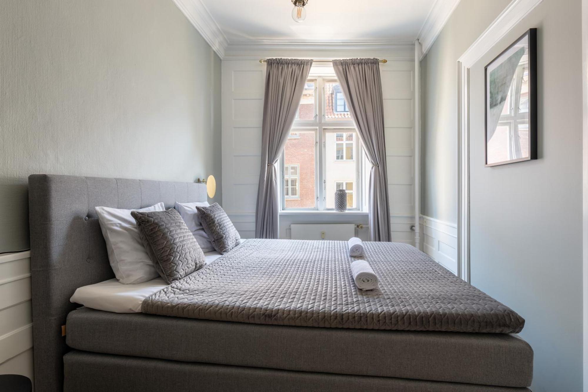 Large Apartment With Canal View In Central Cph City Κοπεγχάγη Εξωτερικό φωτογραφία