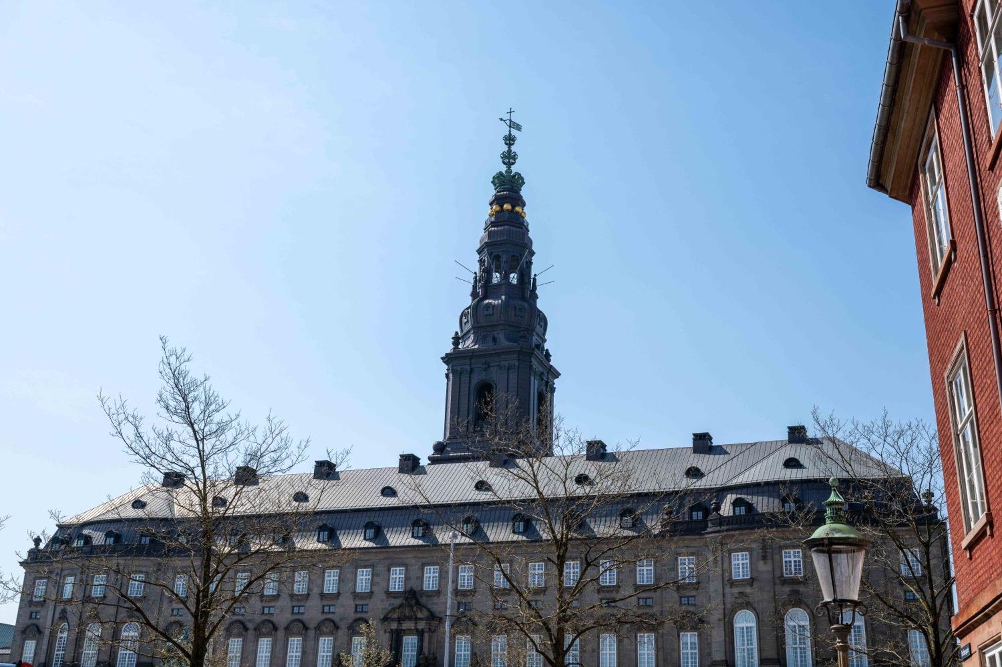 Large Apartment With Canal View In Central Cph City Κοπεγχάγη Εξωτερικό φωτογραφία